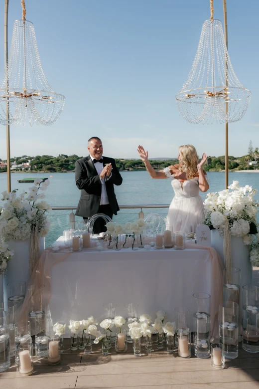 Debby & Paul - image 16