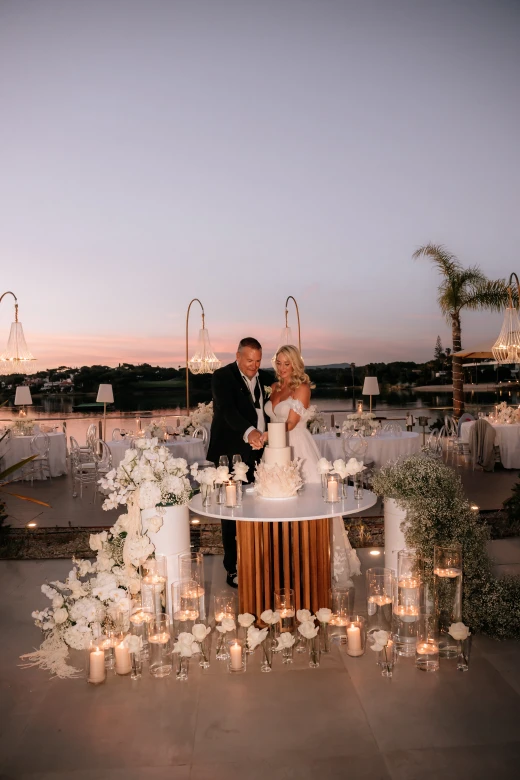Debby & Paul - image 21