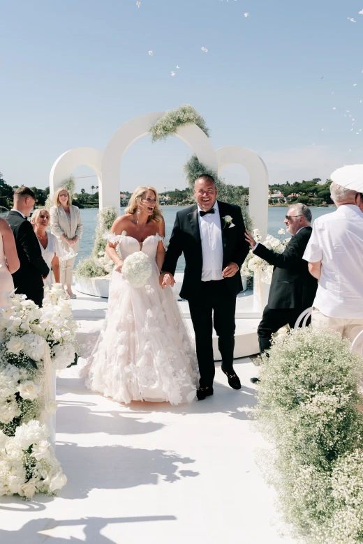 Debby & Paul - image 5